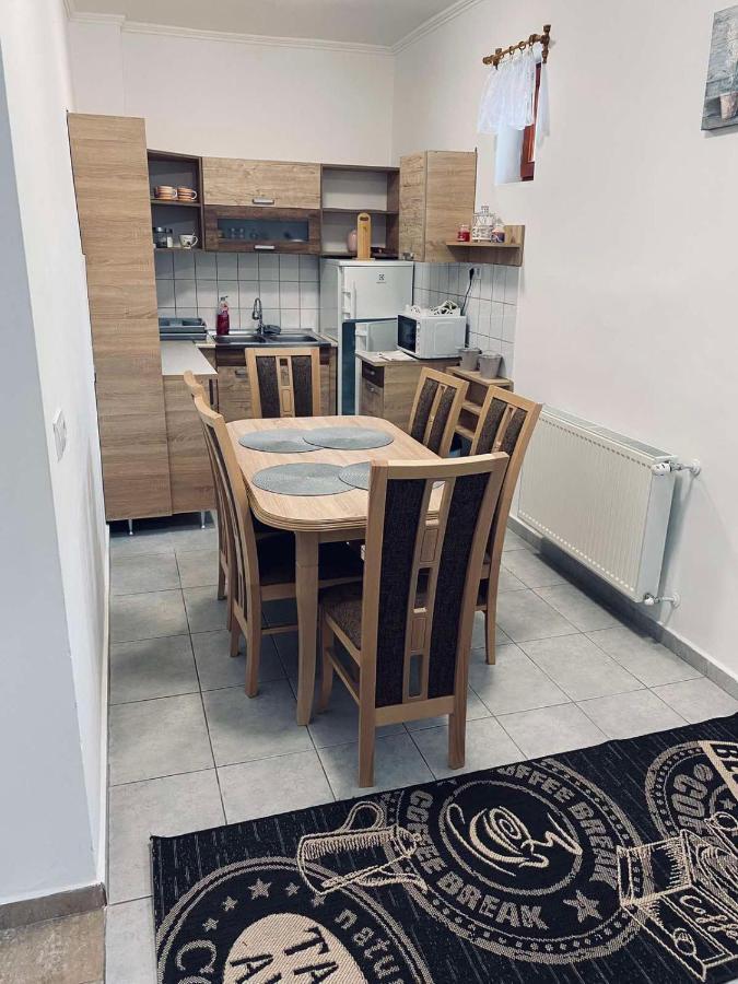 Sator-Hegy Vendeghaz Hotell Abaújszántó Exteriör bild