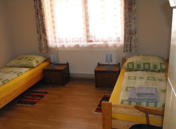 Sator-Hegy Vendeghaz Hotell Abaújszántó Rum bild
